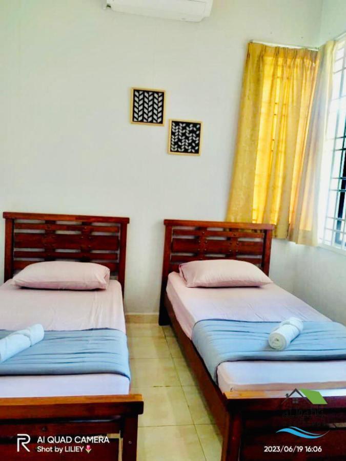 Qalya Homestay 2 @ โกตาบารู ภายนอก รูปภาพ