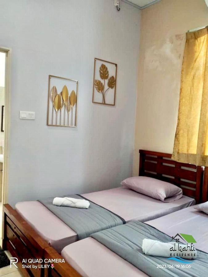 Qalya Homestay 2 @ โกตาบารู ภายนอก รูปภาพ